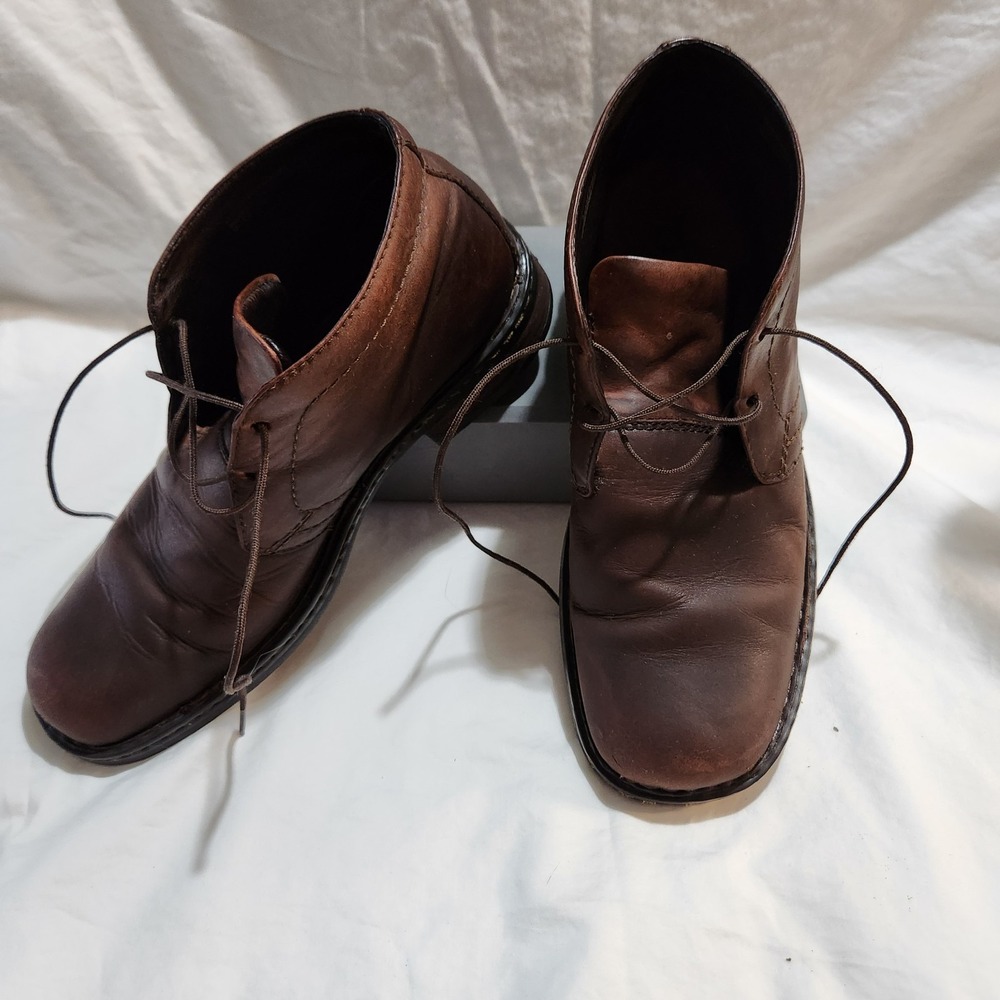 Born Harrison Chukka Boots Brown Leather Lace Up M9431 Mens Size 8